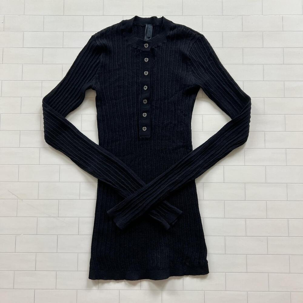 NWOT SKIMS Sheer Knit Long Sleeve Henley Top - Onyx - S